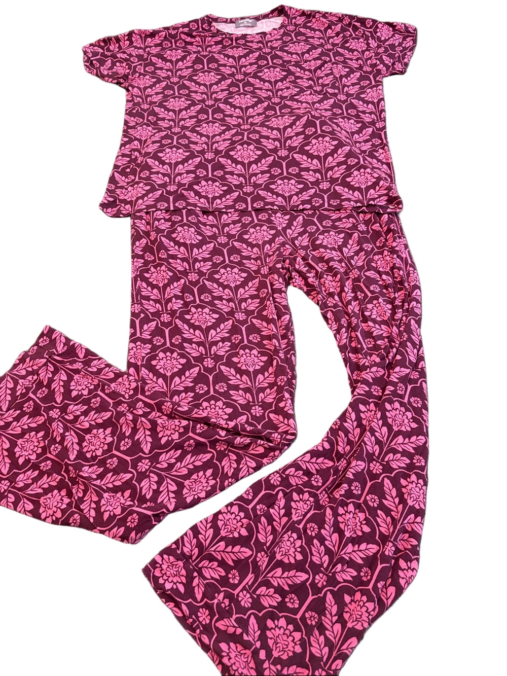 Masseys Floral Matching Lounge Set Pink Plum Medium Pockets